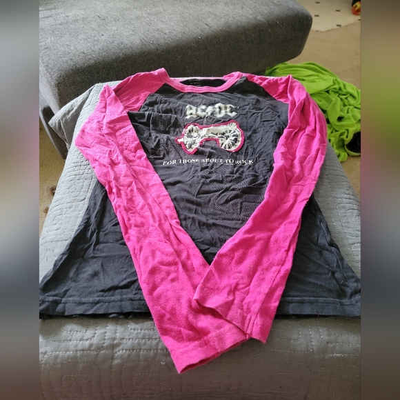 AC/DC rockware | Tops | Womens Small 35 Acdc Shirt See Picturessome ...